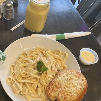 Antojitos Houston - Chicken Alfredo - Empanadas Near Me - Katy, Texas