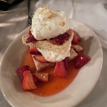 21 At The Frederick - Strawberry shortcake - Wine Bars Near Me - Huntington, West Virginia 21 At The Frederick - Strawberry shortcake - Wine Bars Near Me - Huntington, West Virginia