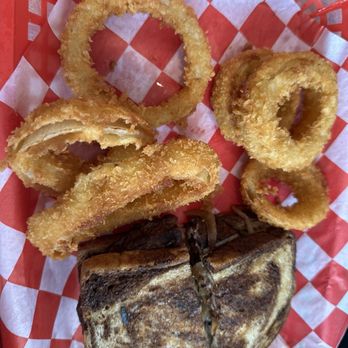 Rosie's Diner - Onions rings and rye burger - American Near Me - Aurora, Colorado