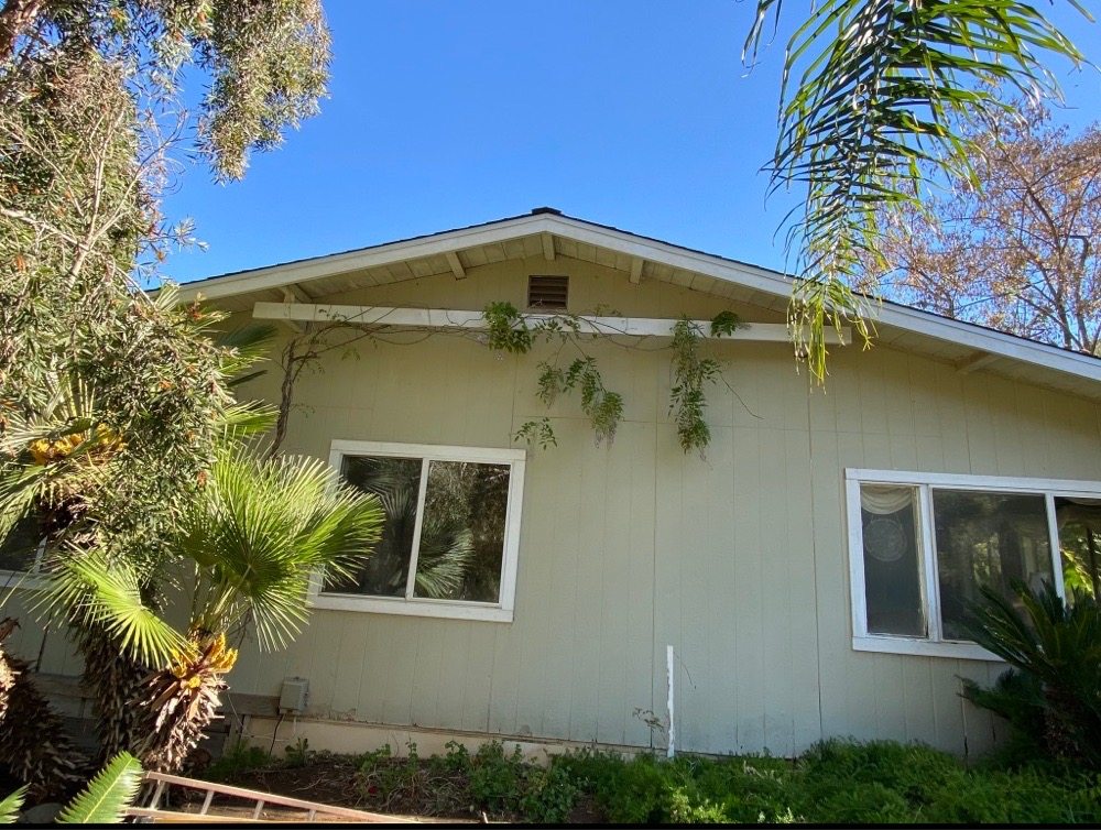 Slide of Escondido Roof Truss