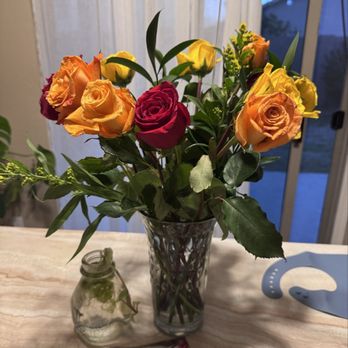 Edible Arrangements - Gift Shops Near Me - Surprise, Arizona