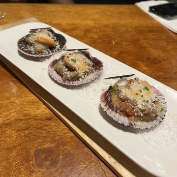 Cañete - Scallops - Tapas/Small Plates Near Me - Barcelona, B Cañete - Scallops - Tapas/Small Plates Near Me - Barcelona, B