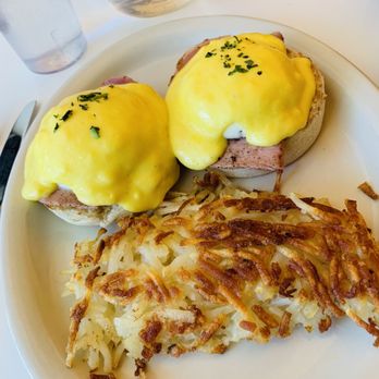 HashTAG - Central Park - Breakfast & Brunch Near Me - Denver, Colorado HashTAG - Central Park - Breakfast & Brunch Near Me - Denver, Colorado