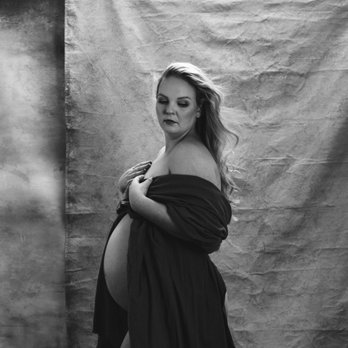 Emerald Photography - Emerald Photography | Maternity, Motherhood, Mommy & Me | Jacksonville, Florida | Stacey Maurer | Black and White Photography - Session Photography Near Me - Jacksonville, Florida
