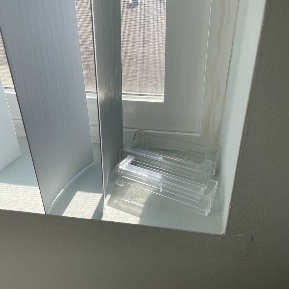 Juanez Painting - Parts of the blinds left on the window sill. - Painters Near Me - San pedro, California Juanez Painting - Parts of the blinds left on the window sill. - Painters Near Me - San pedro, California