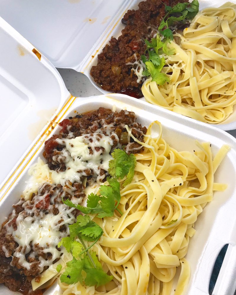 Lush EATZ MEALS Logo