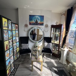 Holistic Psychic