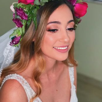Mari Roncetti - Makeup Artists Near Me Mari Roncetti - Makeup Artists Near Me