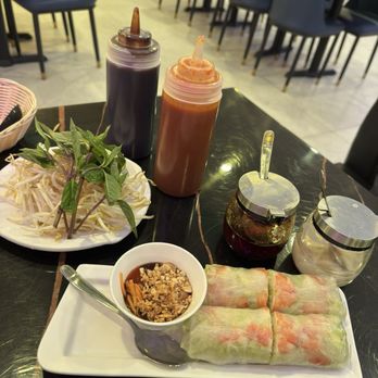 Minh's - Vietnamese Near Me - Scarborough, Ontario