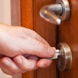 North York Locksmiths - time and didn't make me wait at all. They were really understanding of my situation and was a great help to me.