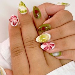Kailua Nail Care - Spring Nail Set by Yenvy