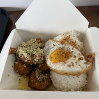 Mama Hieu's - Box Original Garlic Butter Shrimp - Vietnamese Near Me - Westminster , California Mama Hieu's - Box Original Garlic Butter Shrimp - Vietnamese Near Me - Westminster , California