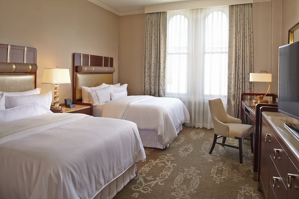 THE SAINTE CLAIRE CLOSED 118 Photos & 190 Reviews 302 South