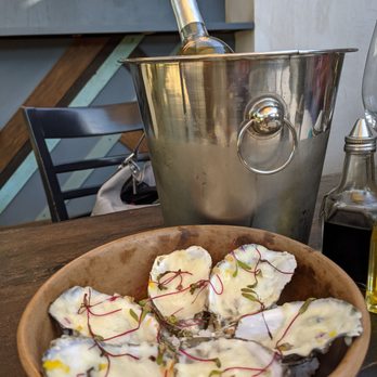 Bistro LaGrange - Wine Bars Near Me - Guadalupe, BCN