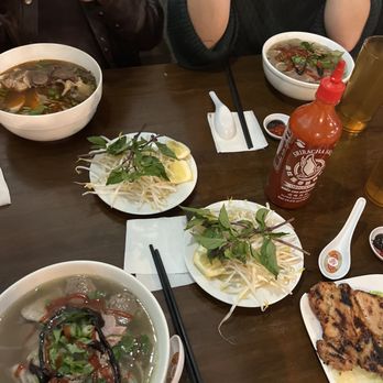 Hello Saigon - Vietnamese Near Me - New York, New York