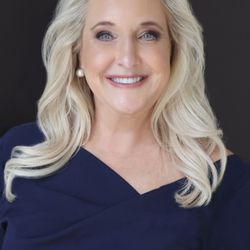 Cervizzi and Associates - photo of the owner; Laura J. Cervizzi, P.C.
