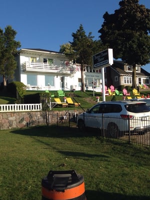 Bonnie Doone Manor-on-the-Beach by null