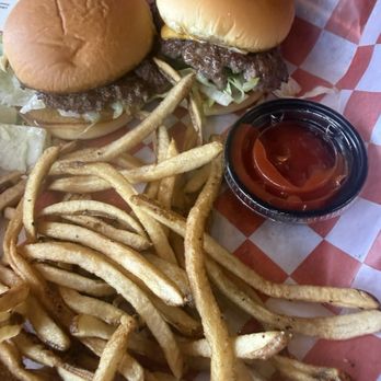 Little Woodrow's Frisco - Sports Bars Near Me - Frisco, Texas Little Woodrow's Frisco - Sports Bars Near Me - Frisco, Texas