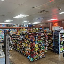Love's Country Store