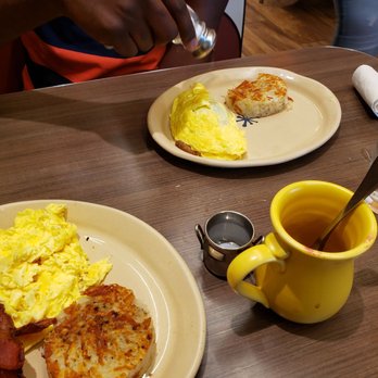 Snooze, an A.M. Eatery - Breakfast & Brunch Near Me - Addison, Texas