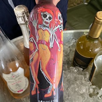 Kurtz's Beach - Very good Moscato. 10/2019 - Venues & Event Spaces Near Me - Pasadena, Maryland