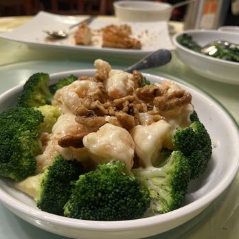 Ding’s Kitchen - Walnut Shrimp - Chinese Near Me - Newton, Massachusetts