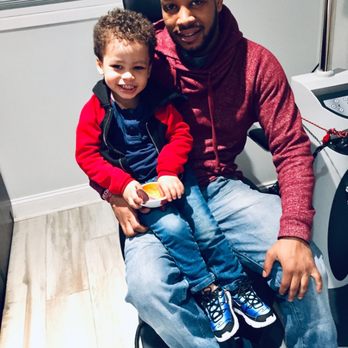 Krystal Vision Eye Care - Pediatric eye exam with Dr. nguyen - Eyewear & Opticians Near Me - Philadelphia, Pennsylvania Krystal Vision Eye Care - Pediatric eye exam with Dr. nguyen - Eyewear & Opticians Near Me - Philadelphia, Pennsylvania