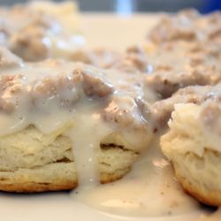 Fresh Bake Biscuits & Gravy
