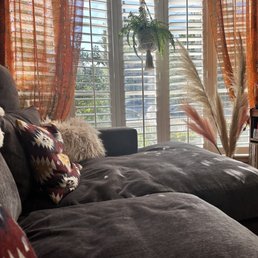 Oversized Jonathan Louis sofa Oversized Jonathan Louis sofa