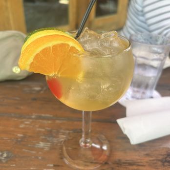 Kruse's Paint Creek Tavern - Peach sangria - Seafood Near Me - Rochester, Michigan Kruse's Paint Creek Tavern - Peach sangria - Seafood Near Me - Rochester, Michigan