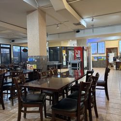 Big Bowl Noodle House - Inside of cafeteria style dining