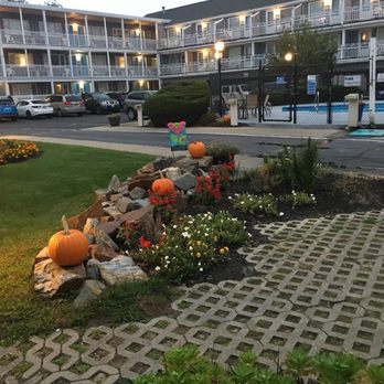 Beach Vibes Bistro - Breakfast & Brunch Near Me - Old Orchard Beach, Maine Beach Vibes Bistro - Breakfast & Brunch Near Me - Old Orchard Beach, Maine