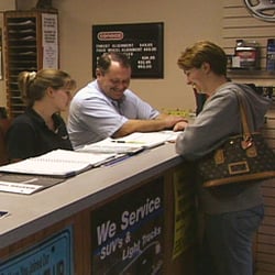 Lee's Auto Care