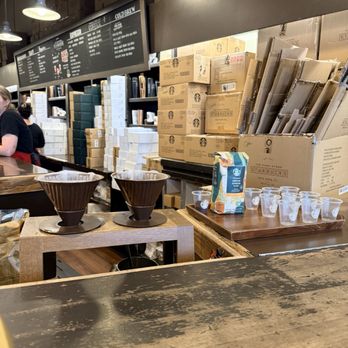 Starbucks - Indoor - Coffee & Tea Near Me - Seattle, Washington