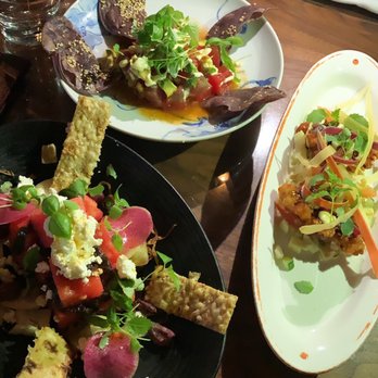 Lee - Asian Fusion Near Me - Toronto, Ontario