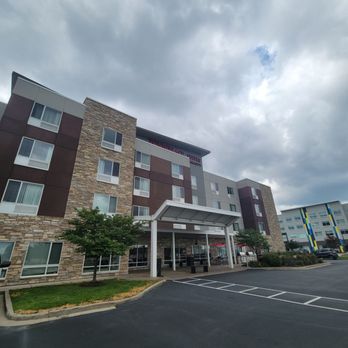 TownePlace Suites by Marriott Janesville - Hotels Near Me - Janesville, Wisconsin