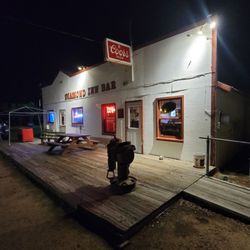 diamond inn bar
