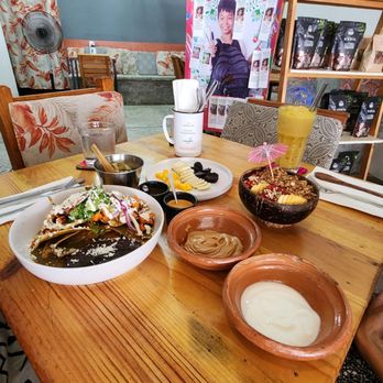 Calmate Cafe - Coffee & Tea Near Me - Puerto Vallarta, JAL