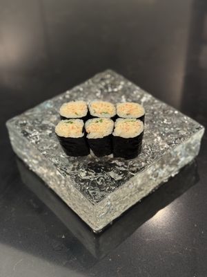 ROLL UP JAPANESE HAND ROLLS by null