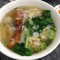 Chinese Cuisine - Wonton soup!!! Yummy!!!