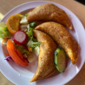 Metapan Restaurant - Empanada - Latin American Near Me - Van Nuys, California Metapan Restaurant - Empanada - Latin American Near Me - Van Nuys, California