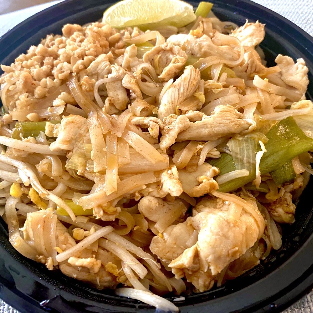 Sanphan Thai Cuisine - Chicken Pad Thai to-go - Thai Near Me - Washington, DC, District of Columbia Sanphan Thai Cuisine - Chicken Pad Thai to-go - Thai Near Me - Washington, DC, District of Columbia