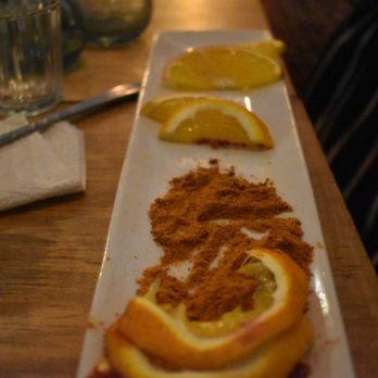 Cava Mia - Oranges with orange powder for mezcal - Wine Bars Near Me - Ciudad de México, DIF Cava Mia - Oranges with orange powder for mezcal - Wine Bars Near Me - Ciudad de México, DIF