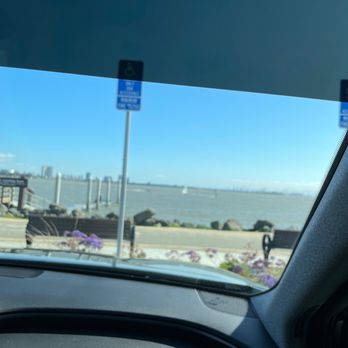 Berkeley Marina - Marinas Near Me - Berkeley, California