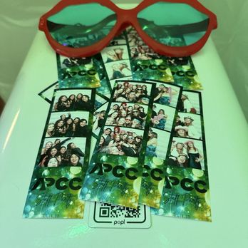 Infiniti Photo Booth - Photo Booth Rentals Near Me