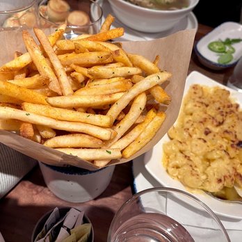 Unconventional Diner - Fries and mac and cheese - Breakfast & Brunch Near Me - Washington, DC, District of Columbia Unconventional Diner - Fries and mac and cheese - Breakfast & Brunch Near Me - Washington, DC, District of Columbia