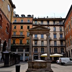 Piazza dei Mercanti