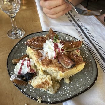 Mancini's Tavola - Fig tiramisu - Italian Near Me - Glen Ellyn, Illinois Mancini's Tavola - Fig tiramisu - Italian Near Me - Glen Ellyn, Illinois