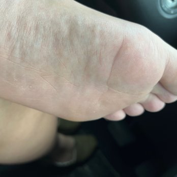 Deluxe Foot Spa - Nail Salons Near Me - Wilson, North Carolina