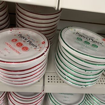 Dollar Tree - Paper plates - Discount Store Near Me - South San Francisco, California